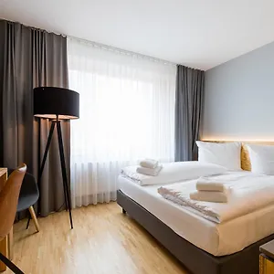Hotel Mk | ***